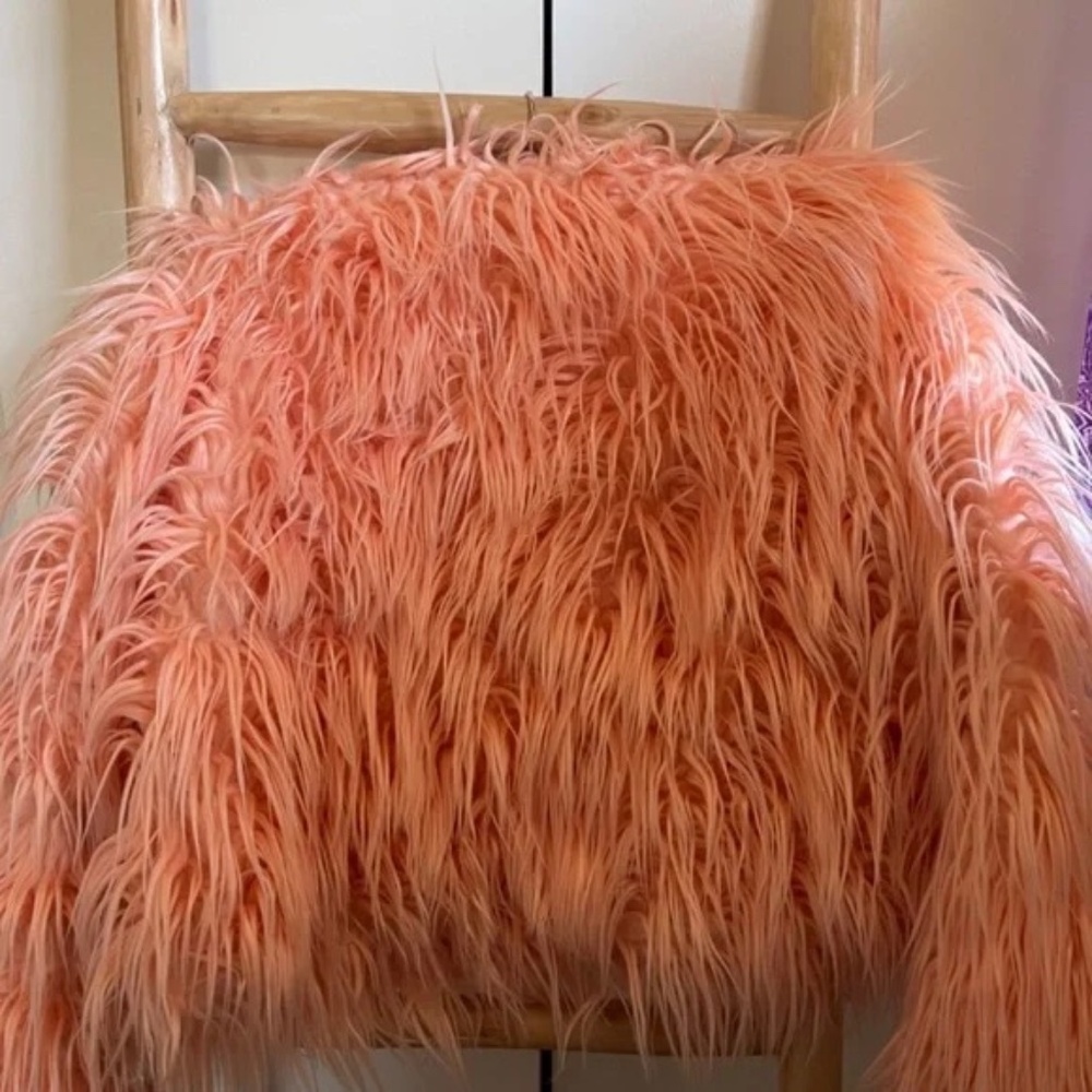 Missguided Pink Faux Fur Jacket, Size 10 - Picture 2 of 4